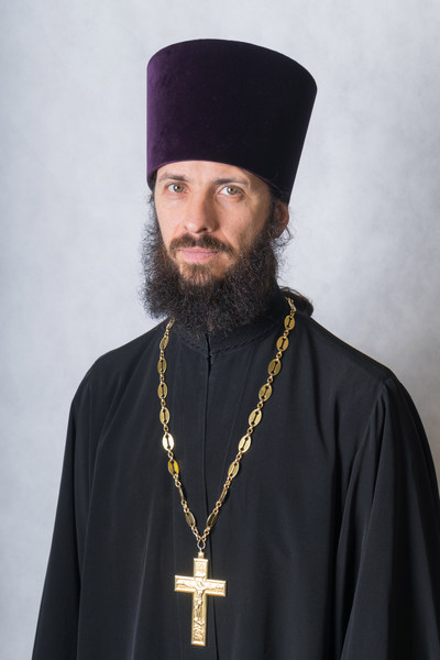 протоиерей Сергий Мовсесян