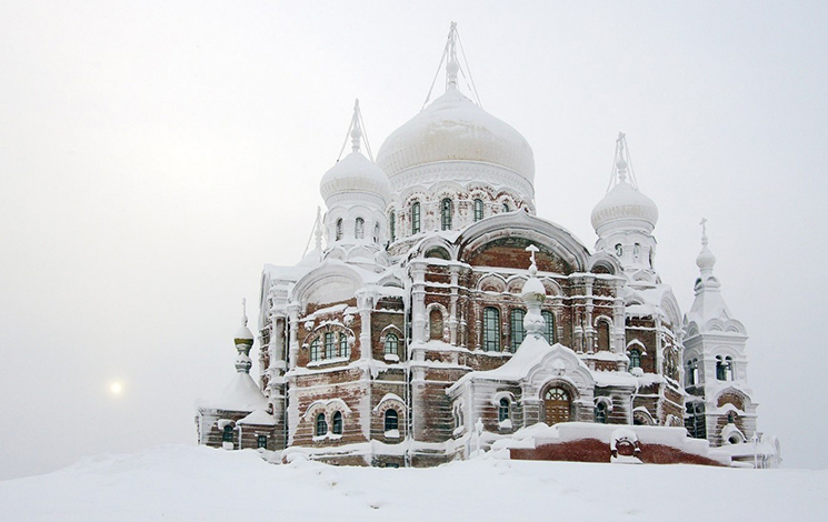 Намек и предчувствие