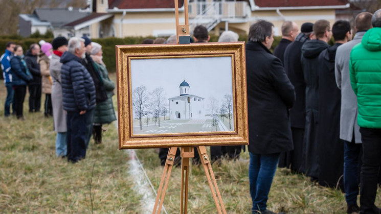 В Венгрии один православный храм освятили, второй — заложили