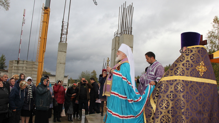 И будет вдохновлять всех, кто придёт в этот храм молиться