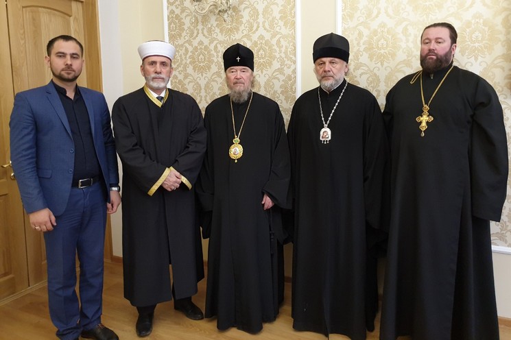 Встреча Митрополита Лазаря с Муфтием мусульман Крыма