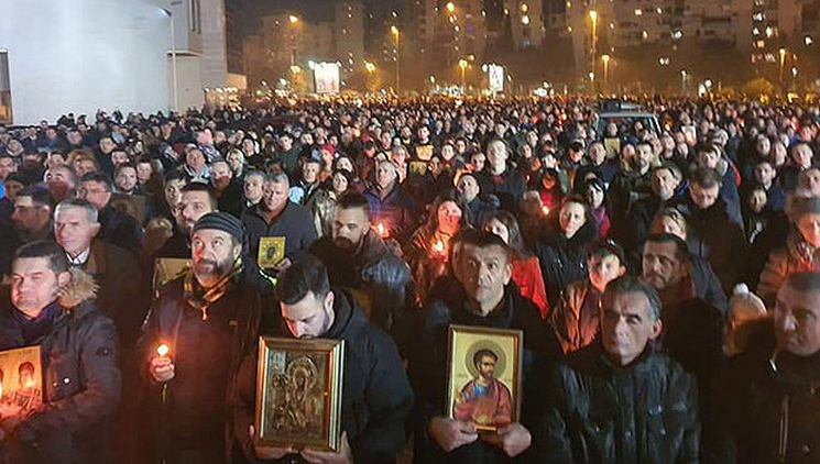 Протесты в Черногории по поводу разделения