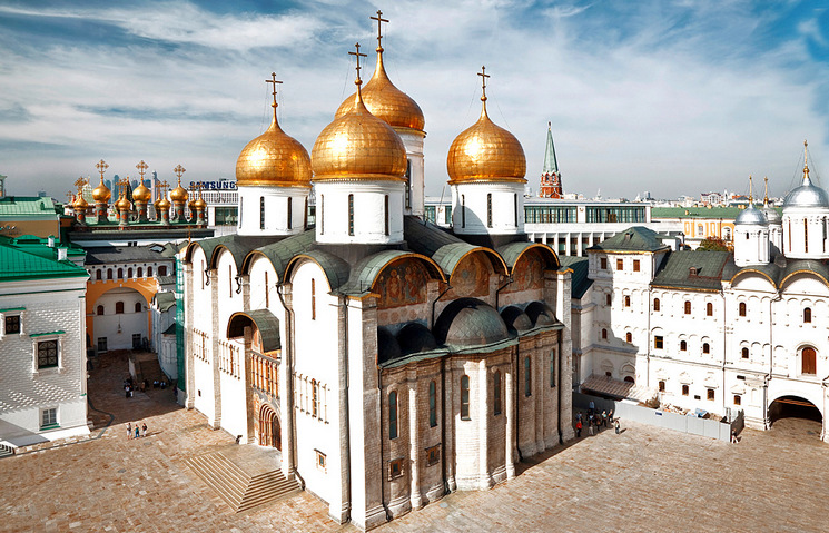 Неизвестные фрески нашли в Успенском соборе Московского Кремля